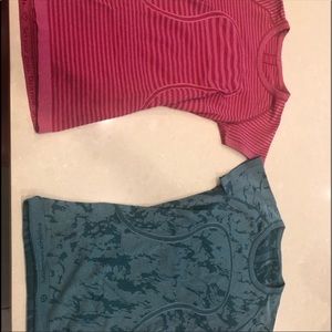 Lululemon active 2 shirts set of 2